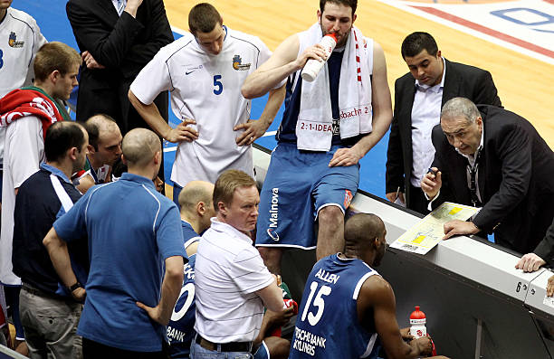 灰熊在关键 灰熊在关键