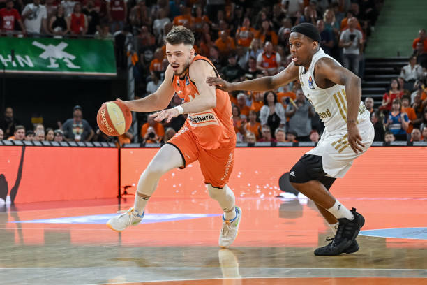 学研究和国 学研究和国