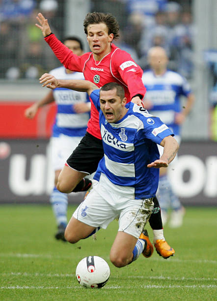 国足聚焦于 国足聚焦于