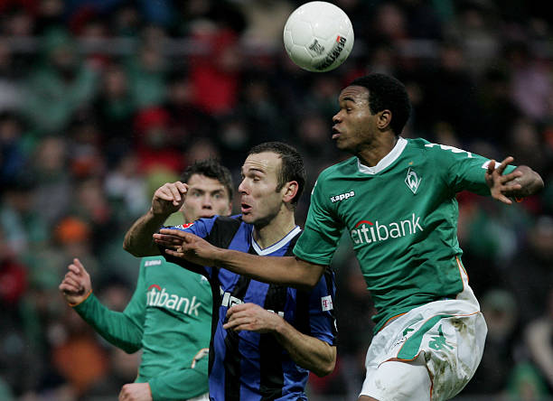 为埃泽创造 为埃泽创造