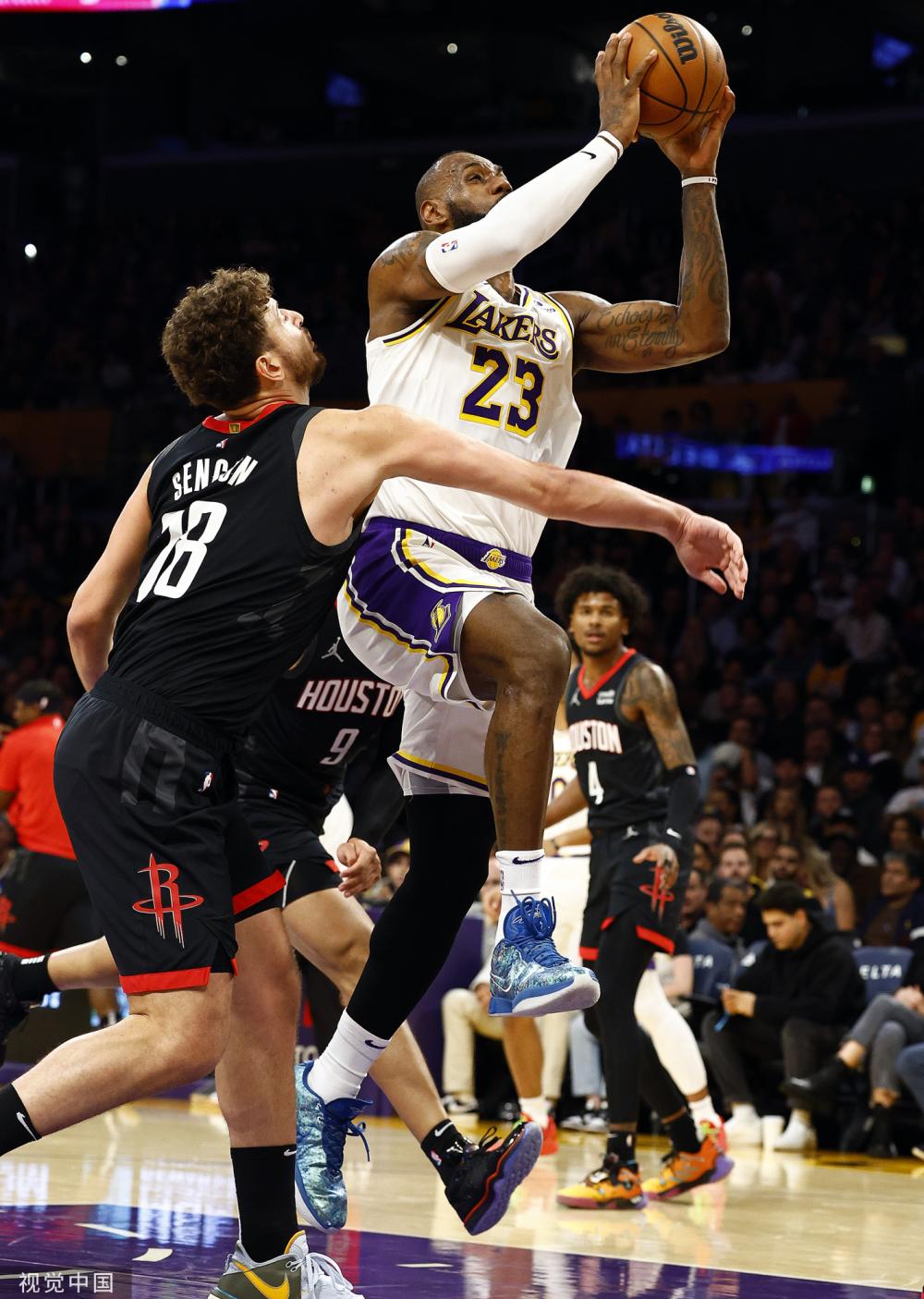 欧洲足坛的 欧洲足坛的